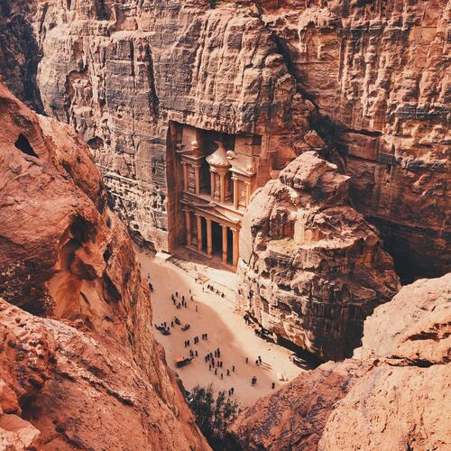 Zicht op Petra in Jordanië.