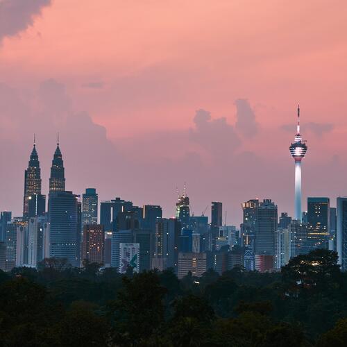 Skyline van Kuala Lumpur, met onder meer de Petronas Towers.