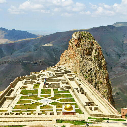 Alinja Gala - copyright Tim Broadbent