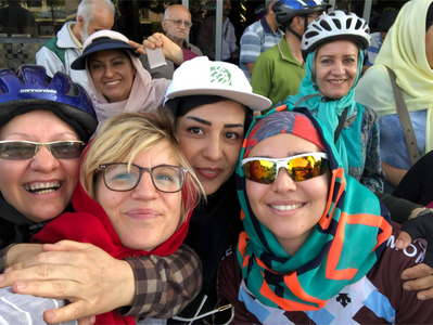 Vrouwen op de fiets in Iran