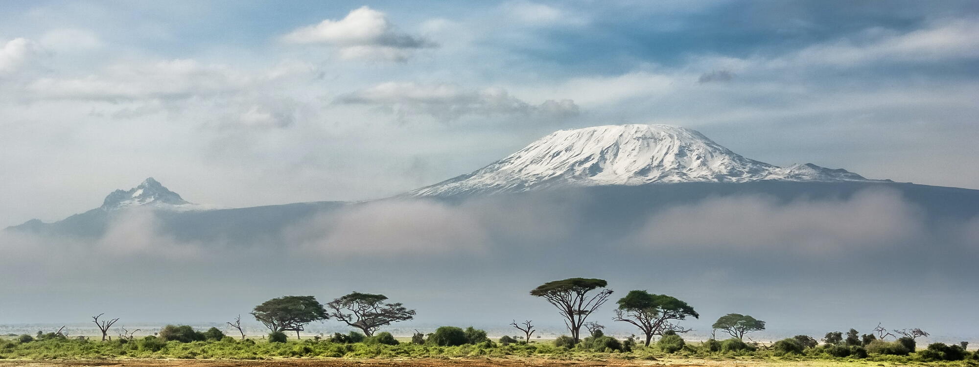 Zicht op de Kilimanjaro vanuit het Amboseli National Park.