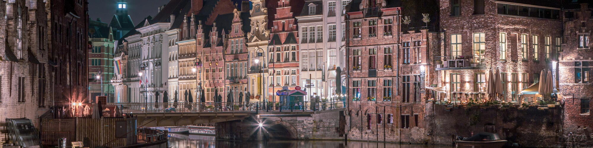 Gent bij nacht