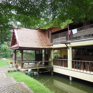 Luang Chumni Guest House