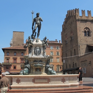 Bologna Piazza del Nettuno met fontein