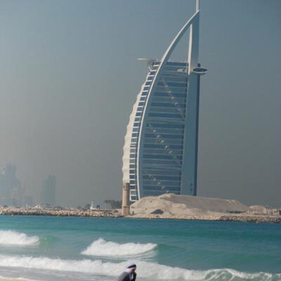 Burj-Al-Arab vanaf Jumeirah Beach 