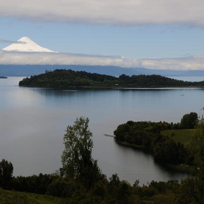 De Osornovulkaan domineert het Llanquihuemeer (Lakes District - Puerto Montt)