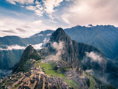 Bovenaanzicht op Machu Picchu