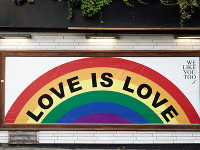 Love is love-kunstwerk