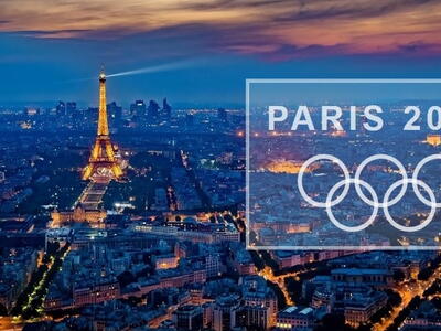 Parijs met logo van de olympische spelen
